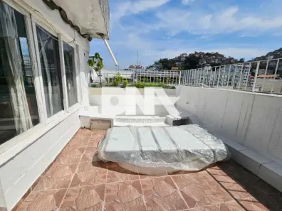 Apartamento com 2 Quartos à venda, 54m² no Copacabana, Rio de Janeiro