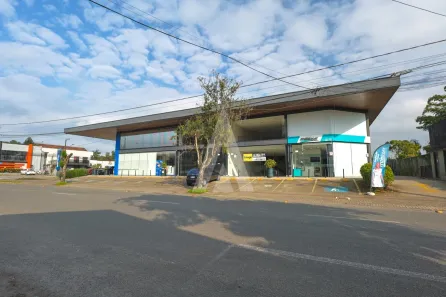Ponto Comercial para alugar, 239m² no América, Joinville