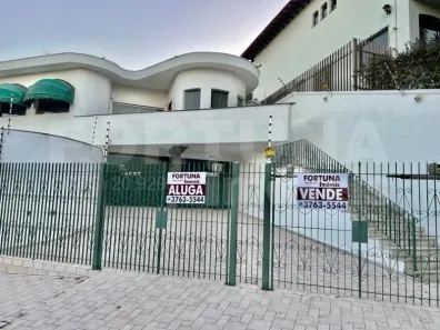 Sobrado com 4 Quartos à venda, 390m² no Parque dos Príncipes, São Paulo