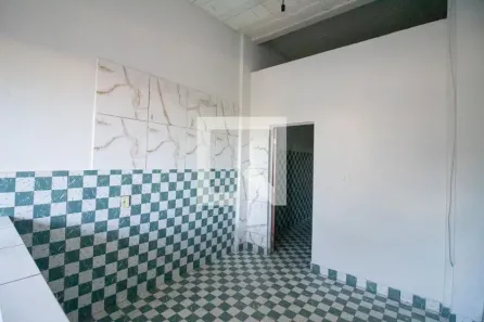 Casa com 2 Quartos à venda, 180m² no Perobas 2, Contagem