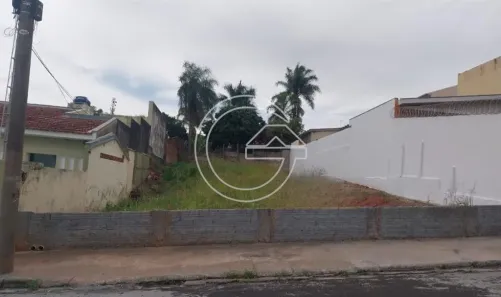 Lote/Terreno à venda, 330m² no Centro, Marília