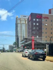 Sala Comercial à venda, 150m² no Calhau, São Luís