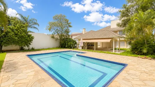 Sobrado com 3 Quartos para alugar, 300m² no Bela Suiça, Londrina
