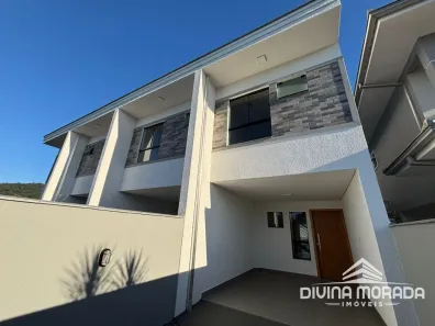 Casa com 2 Quartos à venda, 95m² no Aventureiro, Joinville