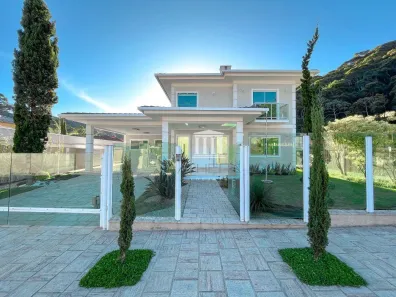 Casa de Condomínio com 4 Quartos à venda, 255m² no Prata, Teresópolis
