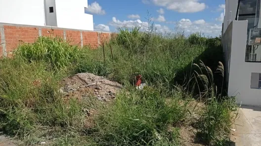 Lote/Terreno à venda, 200m² no Parque Aurora, Campos dos Goytacazes
