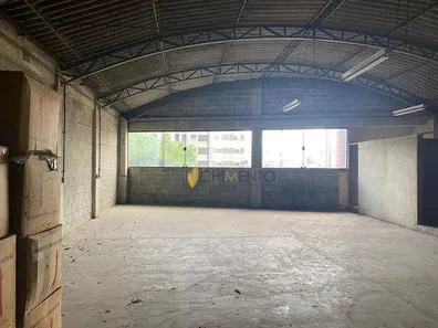 Galpão/Depósito/Armazém à venda, 900m² no Barcelona, São Caetano do Sul
