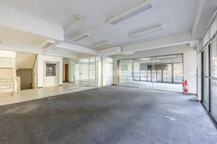 à venda, 442m² no Menino Deus, Porto Alegre