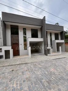 Casa com 3 Quartos à venda, 125m² no São Pedro, Brusque