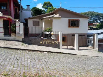 Casa com 4 Quartos à venda, 180m² no Diamantino, Caxias do Sul