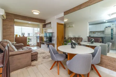 Apartamento com 2 Quartos à venda, 62m² no Passo da Areia, Porto Alegre