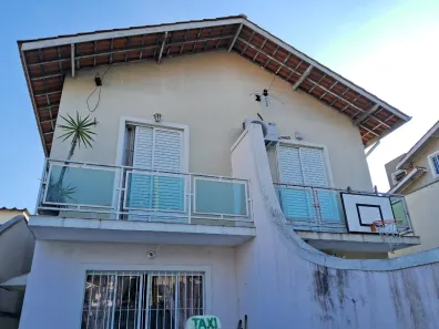 Sobrado com 3 Quartos à venda, 110m² no Parque Monte Alegre, Taboão da Serra