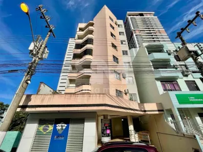 Apartamento com 2 Quartos para alugar, 90m² no Centro, Chapecó