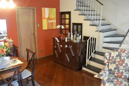 Sobrado com 3 Quartos à venda, 122m² no Ponta da Praia, Santos