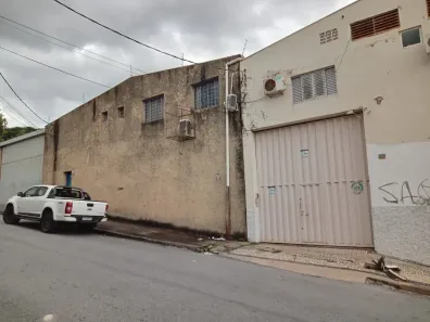 Galpão/Depósito/Armazém para alugar, 1177m² no Esplanada, Belo Horizonte