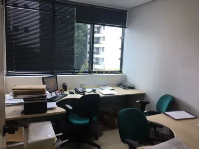 Sala Comercial à venda, 36m² no Vila Nova Conceição, São Paulo