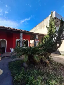 Casa com 3 Quartos para alugar, 250m² no Centro, Campos dos Goytacazes
