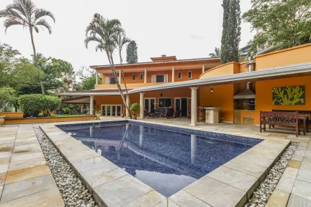 Casa com 5 Quartos para alugar, 800m² no Jardim Vitória Régia, São Paulo