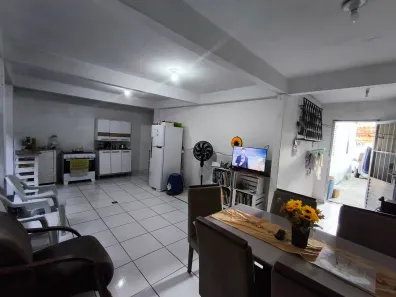 Casa com 4 Quartos à venda, 200m² no Barcelona, Serra
