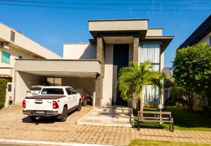 Casa de Condomínio com 3 Quartos à venda, 240m² no Condomínio do Lago 2ª Etapa, Goiânia