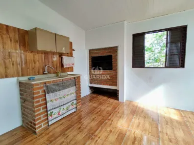 Casa com 3 Quartos para alugar, 209m² no Vila Nova, Porto Alegre