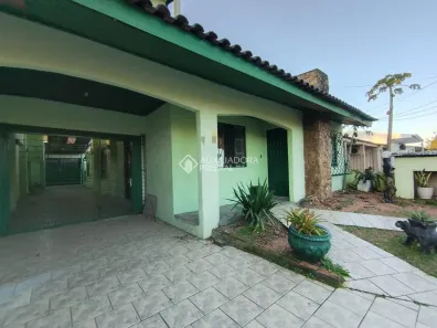 Casa com 4 Quartos para alugar, 90m² no Harmonia, Canoas
