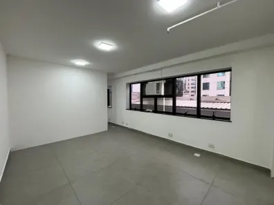 Sala Comercial para venda ou aluguel, 50m² no Itaim Bibi, São Paulo