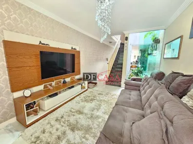 Sobrado com 3 Quartos à venda, 158m² no Cidade Antônio Estevão de Carvalho, São Paulo