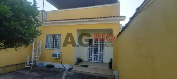 Casa com 2 Quartos à venda, 59m² no Realengo, Rio de Janeiro