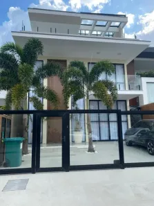 Casa de Condomínio com 5 Quartos à venda, 500m² no Recreio dos Bandeirantes, Rio de Janeiro