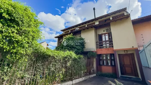 Casa com 3 Quartos à venda, 114m² no Jardim Itu, Porto Alegre