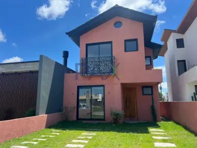 Casa com 2 Quartos à venda, 100m² no , Garopaba