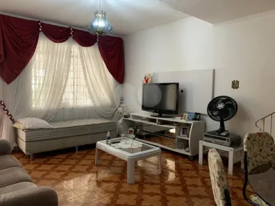 Sobrado com 2 Quartos à venda, 113m² no Vila Carrão, São Paulo