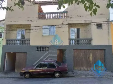 Casa com 3 Quartos à venda, 180m² no Vila Palmares, Santo André
