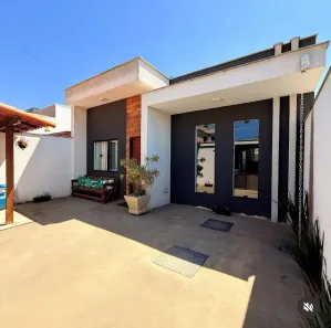 Casa com 2 Quartos à venda, 72m² no Guriri, Cabo Frio