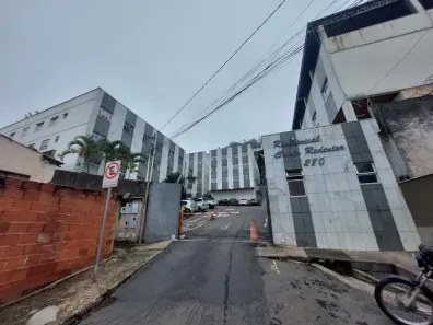 Apartamento com 2 Quartos para alugar, 59m² no Paineiras, Juiz de Fora