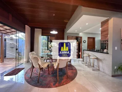 Casa de Condomínio com 3 Quartos à venda, 220m² no Villa Bella, Itabirito