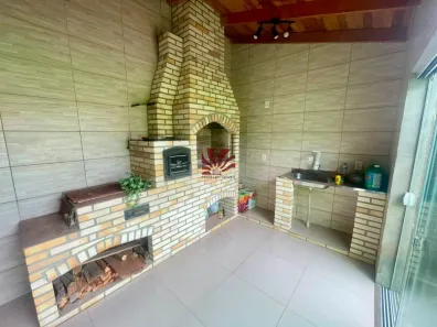 Casa com 3 Quartos para alugar, 80m² no Harmonia, Canoas