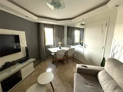 Apartamento com 2 Quartos à venda, 52m² no Sítio Pinheirinho, São Paulo