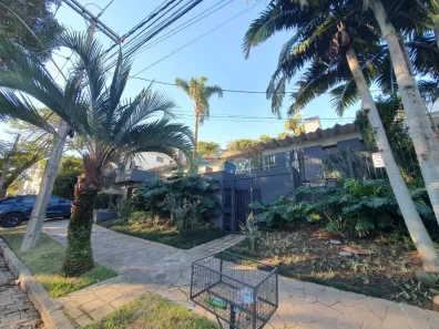 Imóvel Comercial com 3 Quartos à venda, 400m² no Chácara das Pedras, Porto Alegre
