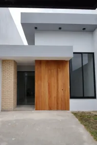 Casa com 2 Quartos à venda, 67m² no Lagoa, Macaé