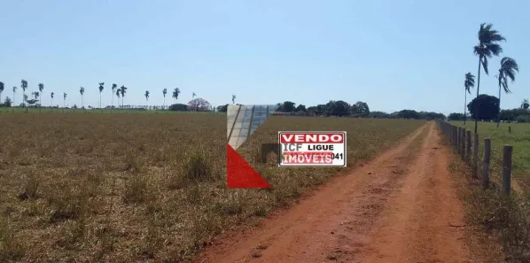 Fazenda/Sítio com 3 Quartos à venda, 150m² no Rubinéia, Rubinéia