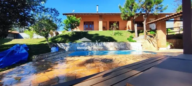 Fazenda/Sítio com 4 Quartos à venda, 264m² no Alpes Paulista (Mailasqui), São Roque