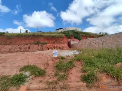 Lote/Terreno à venda, 382m² no Tiradentes, Conselheiro Lafaiete