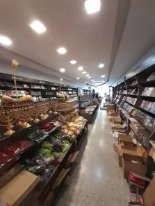 Prédio Comercial com 2 Quartos para alugar, 380m² no Batista Campos, Belém