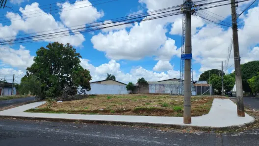 Lote/Terreno à venda, 625m² no Dona Zulmira, Uberlândia