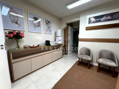 Sala Comercial à venda, 40m² no Itaipava, Petrópolis
