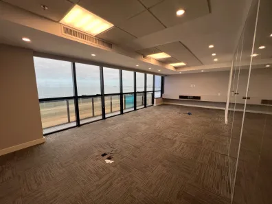 Sala Comercial para alugar, 700m² no Copacabana, Rio de Janeiro