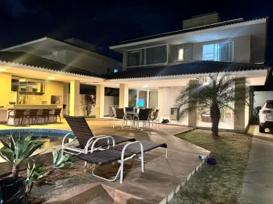 Casa de Condomínio com 4 Quartos à venda, 255m² no Buraquinho, Lauro de Freitas