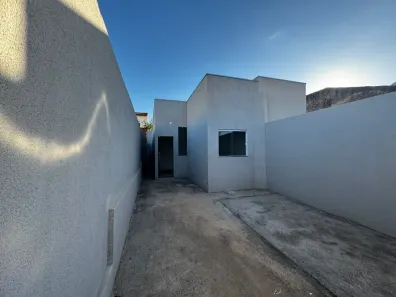 Casa com 3 Quartos à venda, 65m² no Vila Campos, Montes Claros